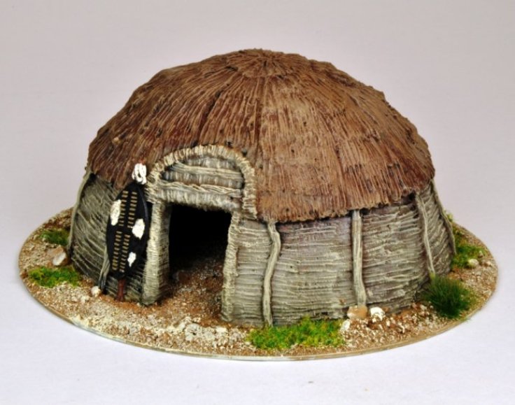 Metabele Zulu Hut. Copyright: North Star Military Figures.
